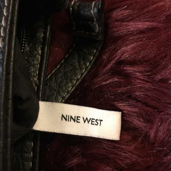 Nine West, Black Crossbody Purse - Picture 12 of 13